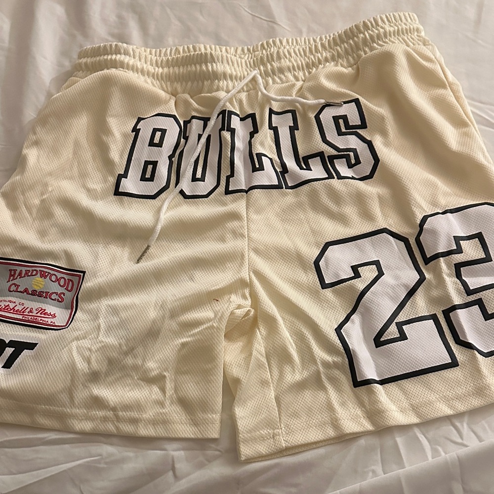 Bulls Cream Basketball Shorts